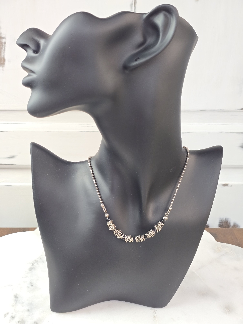 Black & Silver Minimalist‎ Wire Wrap Beaded Choker Vintage